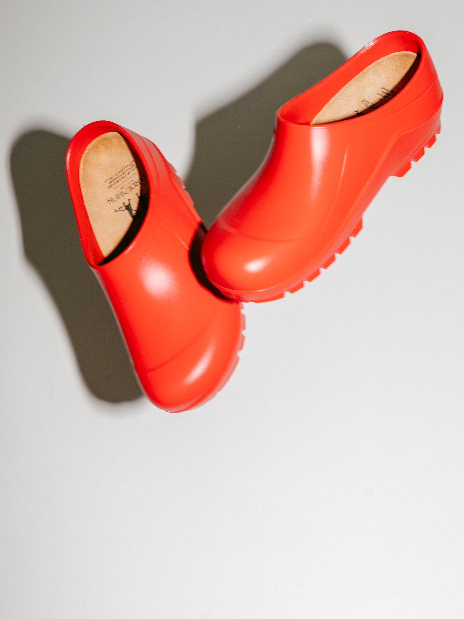 Italian Red Garden Clogs 36 US W5 5.5