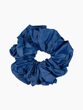 Load image into Gallery viewer, Water Scrunchie
